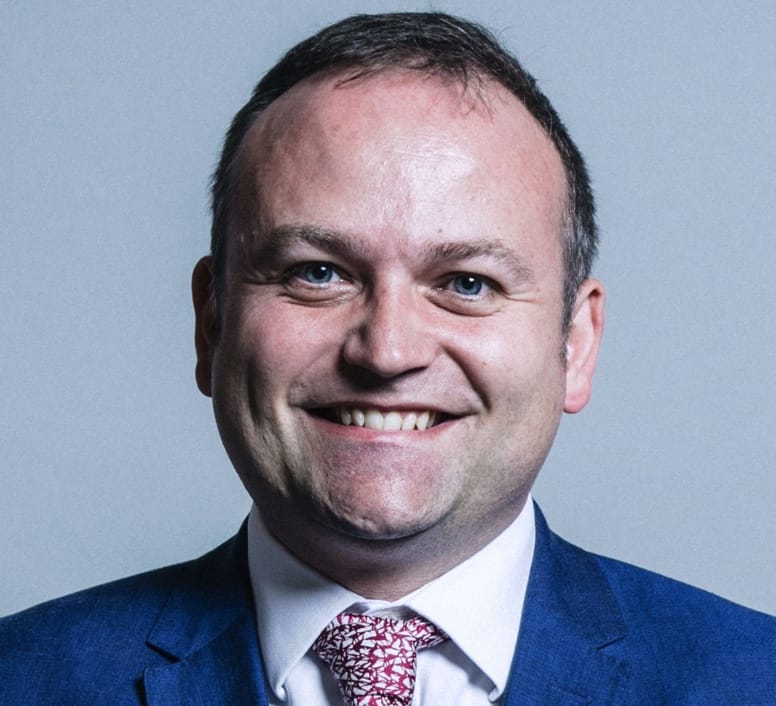 London MP takes aim at Brexiteers in “sh*tbag racist w*nkers” twitter rant
