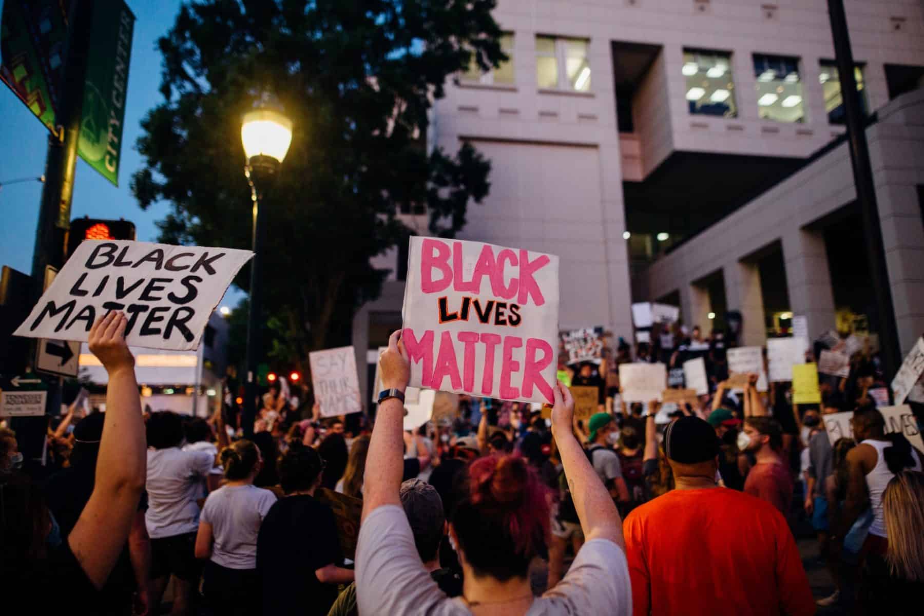 Black Lives Matter: Police should not take the knee says new Met commissioner
