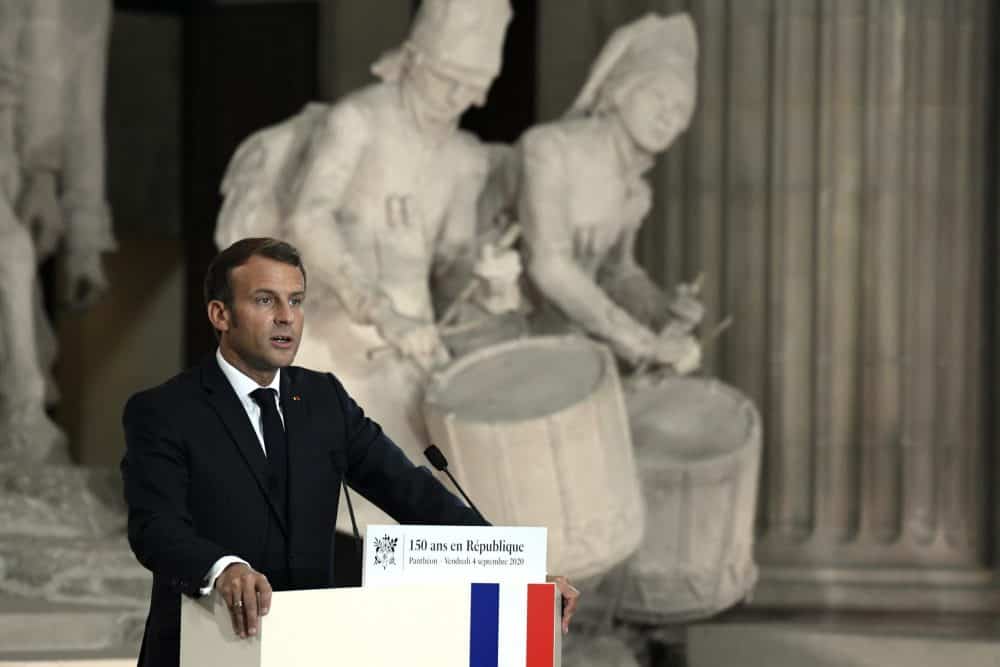 Macron condemns ‘Islamic separatism’ & defends ‘right to blasphemy’