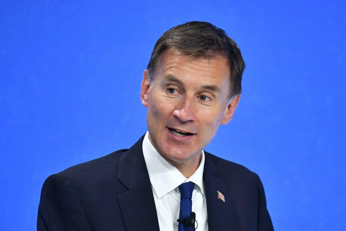 Video – Jeremy Hunt says you miss the ‘fizz and excitement’ of workplace