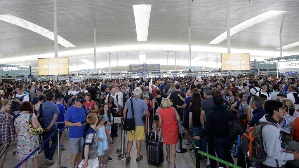 Reaction as Brits get barred from fast lanes at European airports and Eurostar terminals