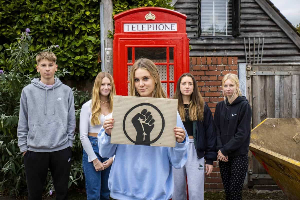 (From left to right) Benjamin Kinnaird, Florence Hillier, Emily Kinnaird, Ella Hugi and Holly Rawes. Wiltshire. 16 October 2020. Credit;SWNS