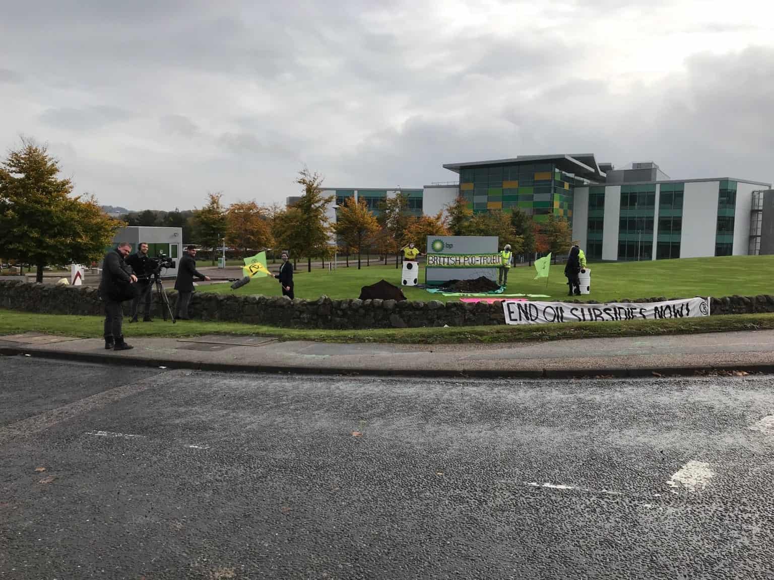 Activists dump manure outside BP headquarters in Aberdeen