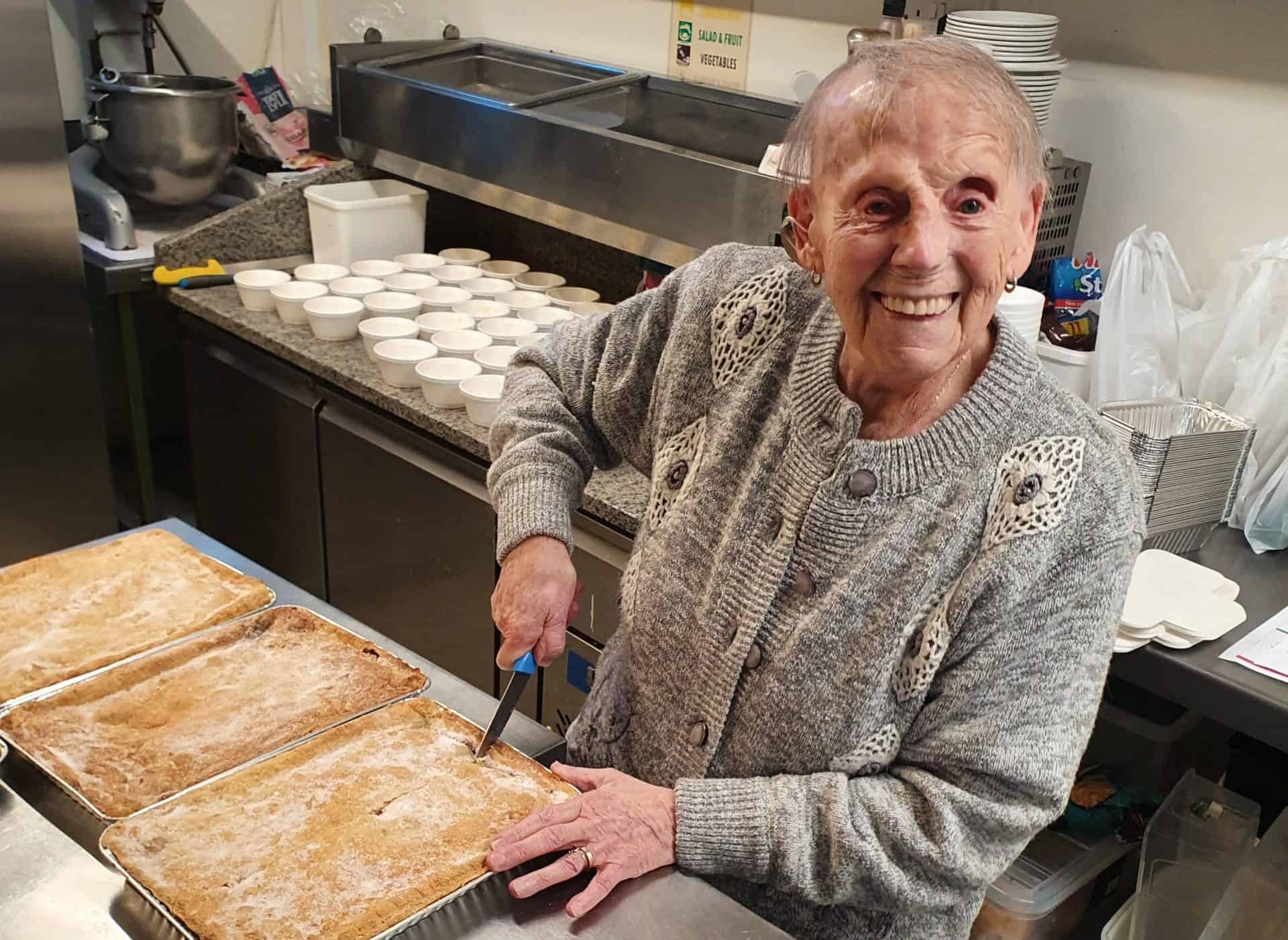 89-year-old rallies to Marcus Rashford’s calls and bakes pies to help feed hungry kids