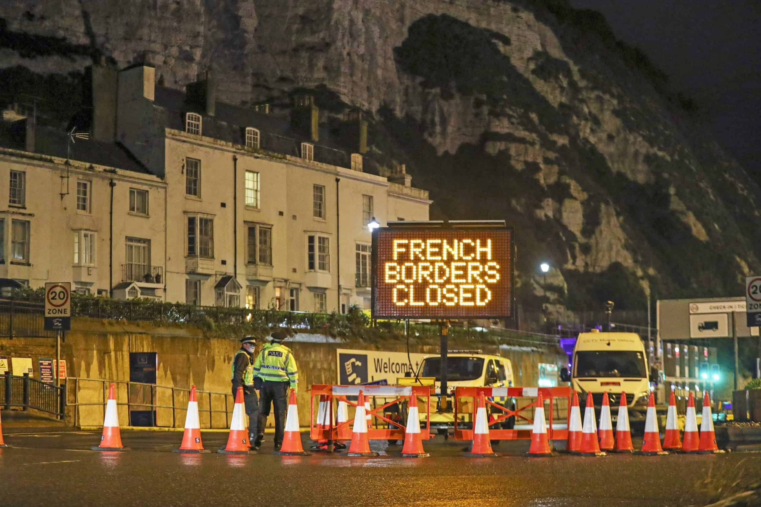 ‘Significant disruption’ – Crisis talks as France halts freight from UK over Covid strain