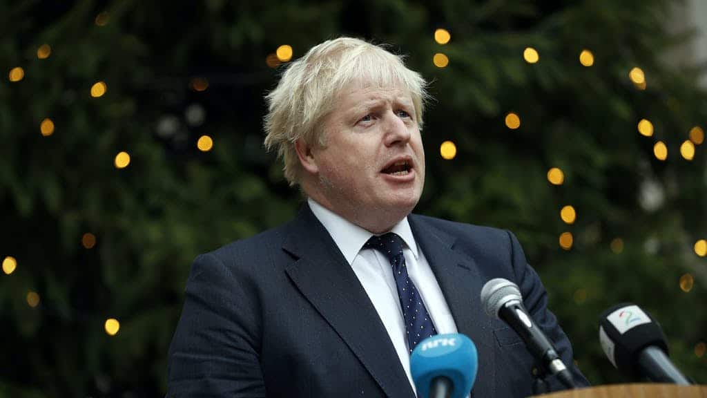 Johnson announces ‘tier 4’ and cuts back Christmas mixing in England