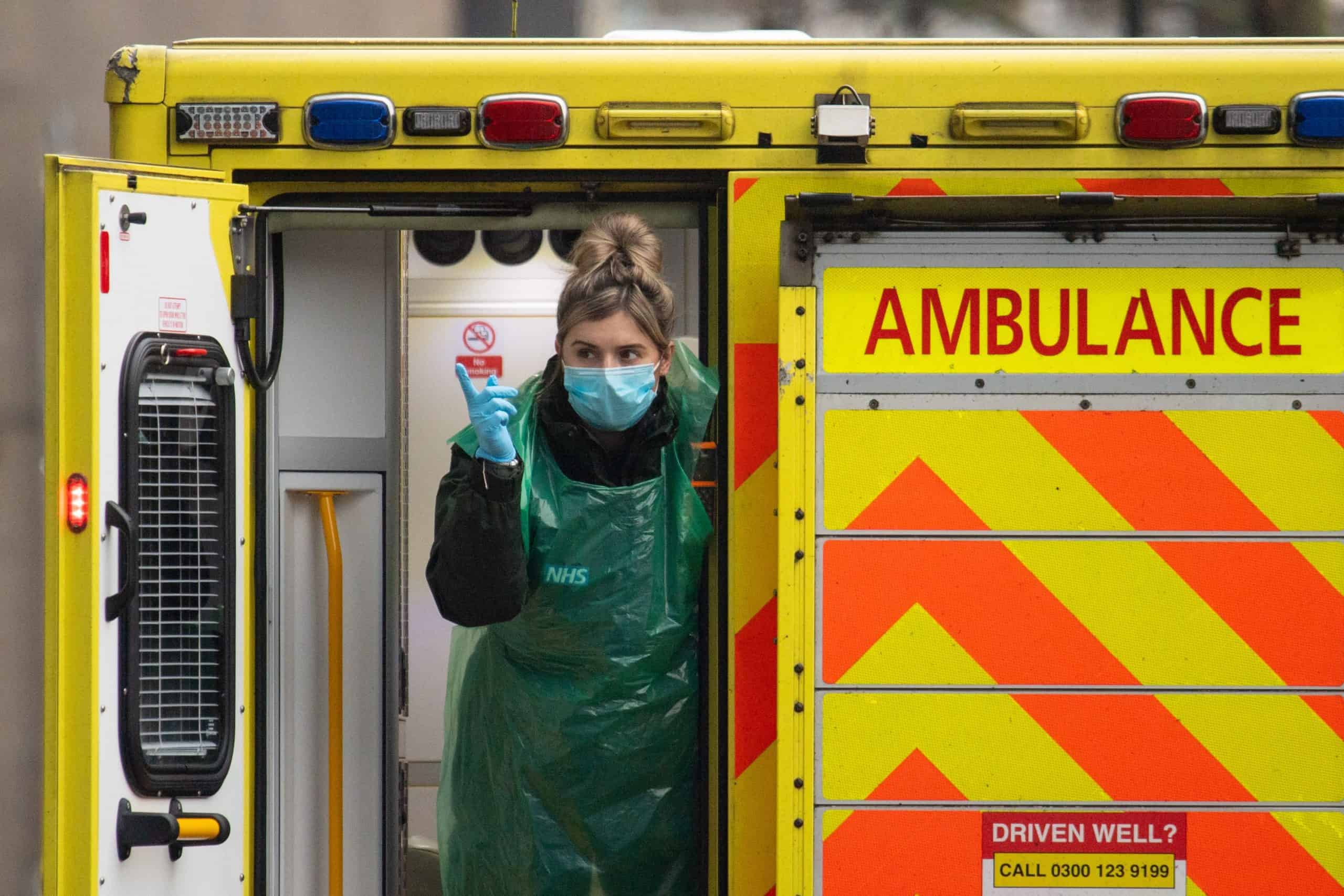 Latest Covid figures “terrifying” as UK records fifth consecutive day of over 1k deaths