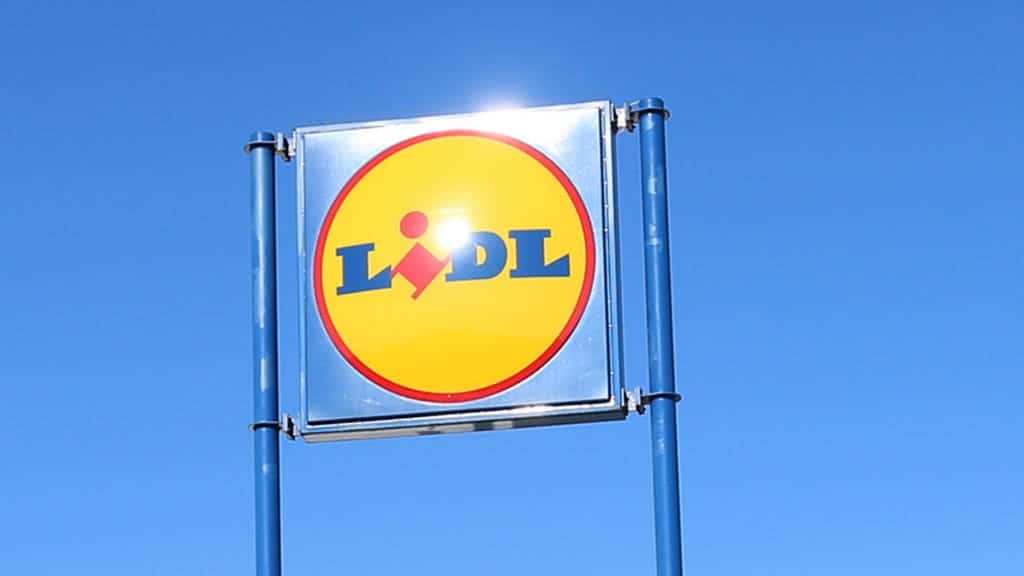 Lidl hands “thank you” bonus to 23k UK workers for their hard work during the pandemic