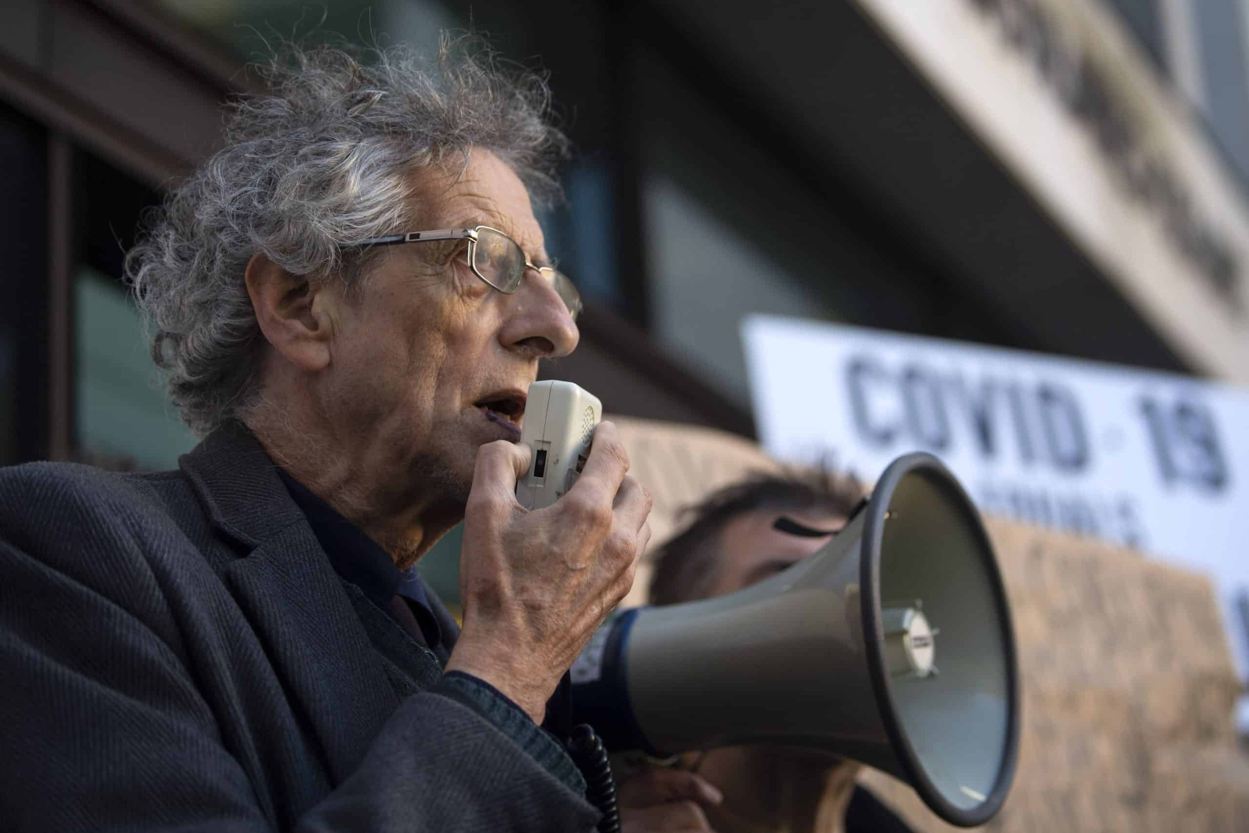 Piers Corbyn arrested over leaflets comparing vaccines to Auschwitz