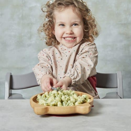 Hulk Mac ‘n’ Cheese | Photo: What Mummy Makes by Rebecca Wilson is published by DK, 23 July 2020. £14.99. DK.com
