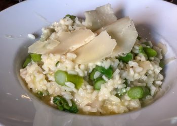 Asparagus risotto recipe photo by Marco Verch : Flickr