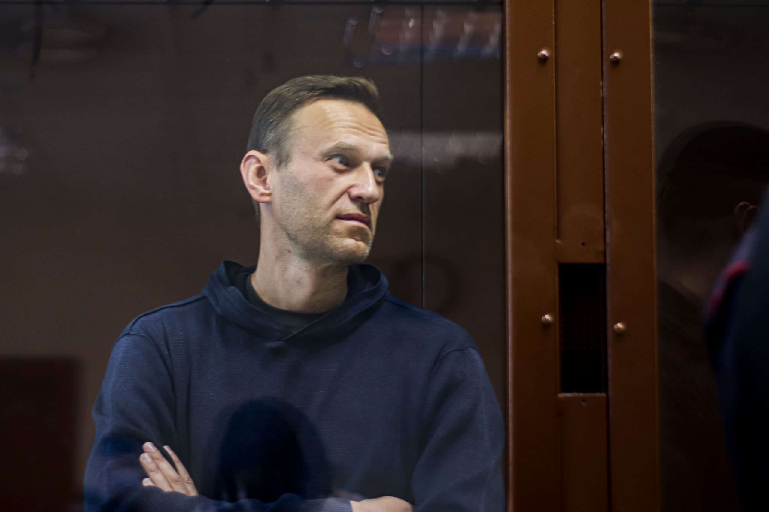 Alexei Navalny ‘seriously ill’ in prison sick ward, lawyer says