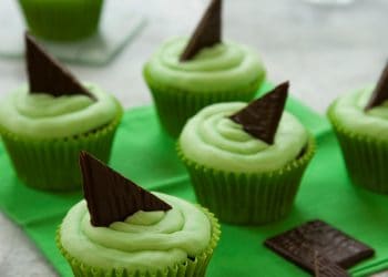 Alzheimer's Society Cupcake Day After Eight Cupcakes | Photo: Joy Skipper