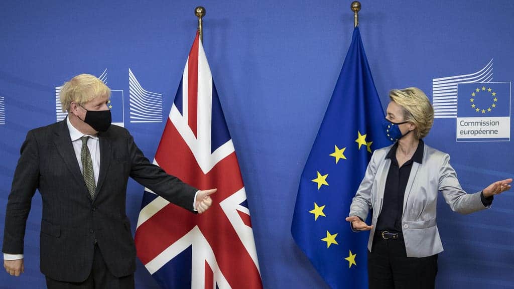 Johnson appeared to be unaware that Brexit would cause Irish border problems – Barnier