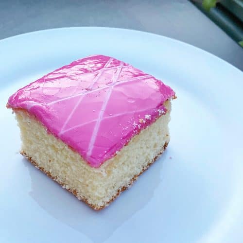 Tottenham Cake recipe | Photo Jonathan Hatchman