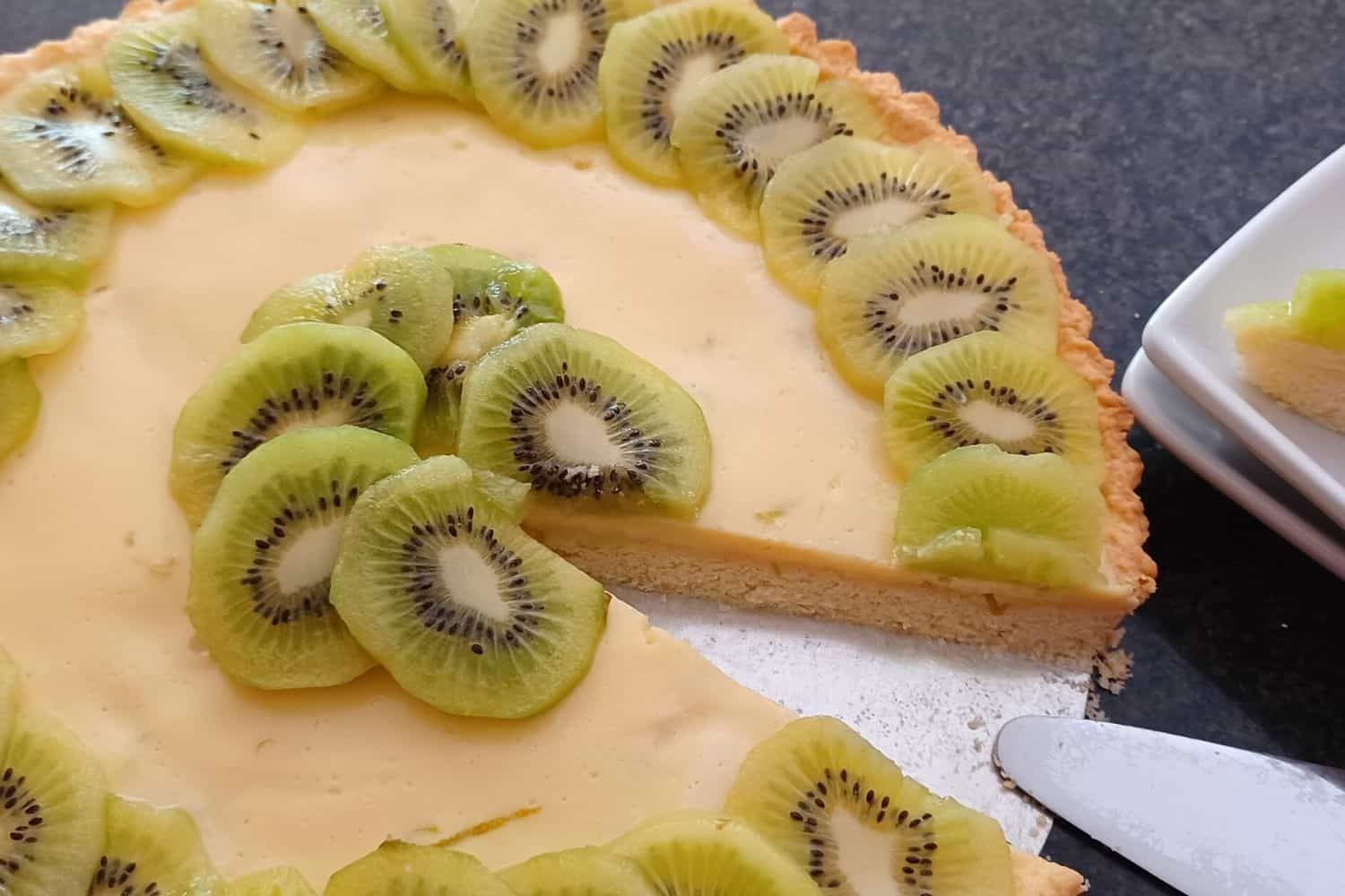 Sweet Lime and Kiwi Pie