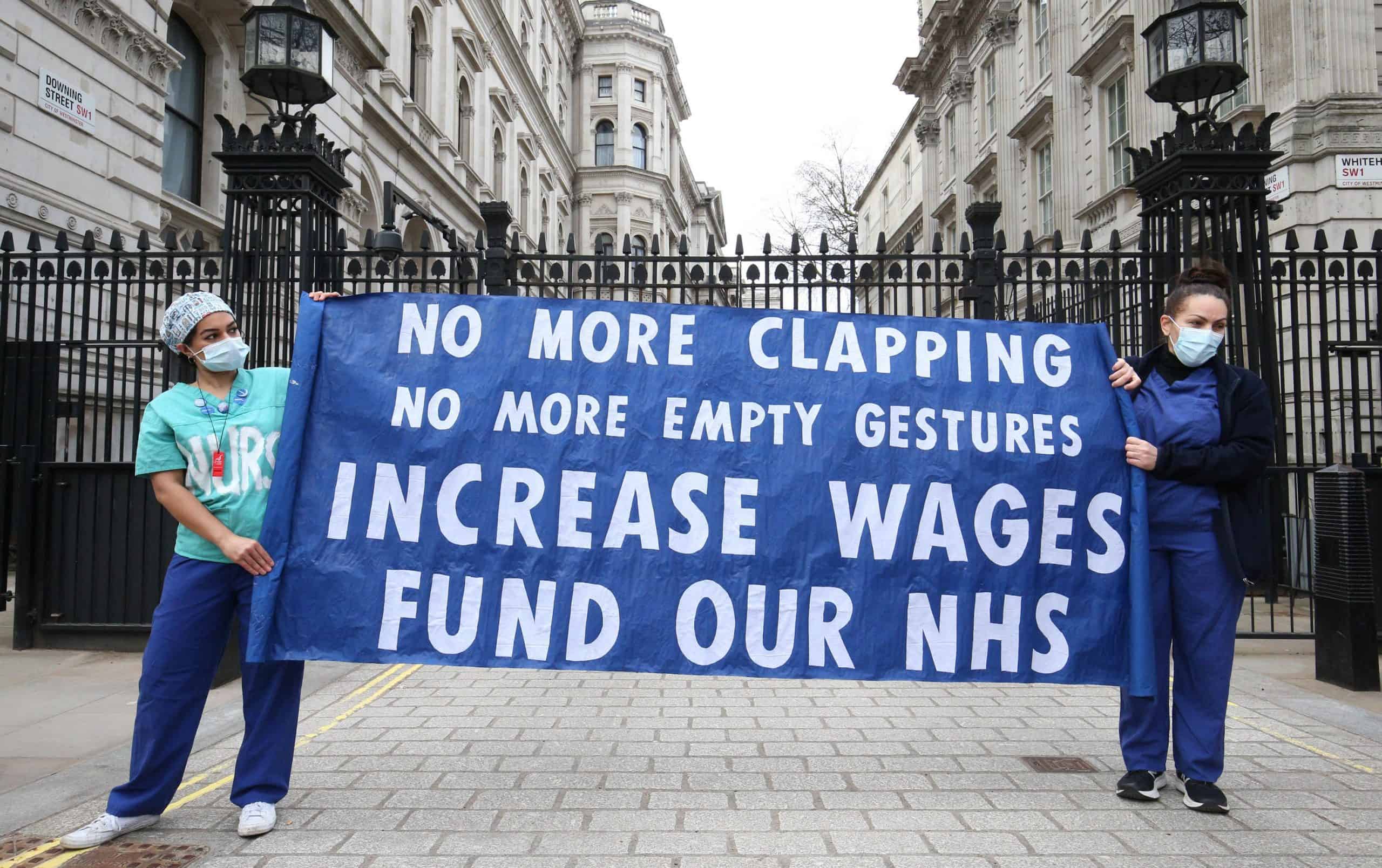 Government ghosts NHS workers by failing to announce planned pay rise