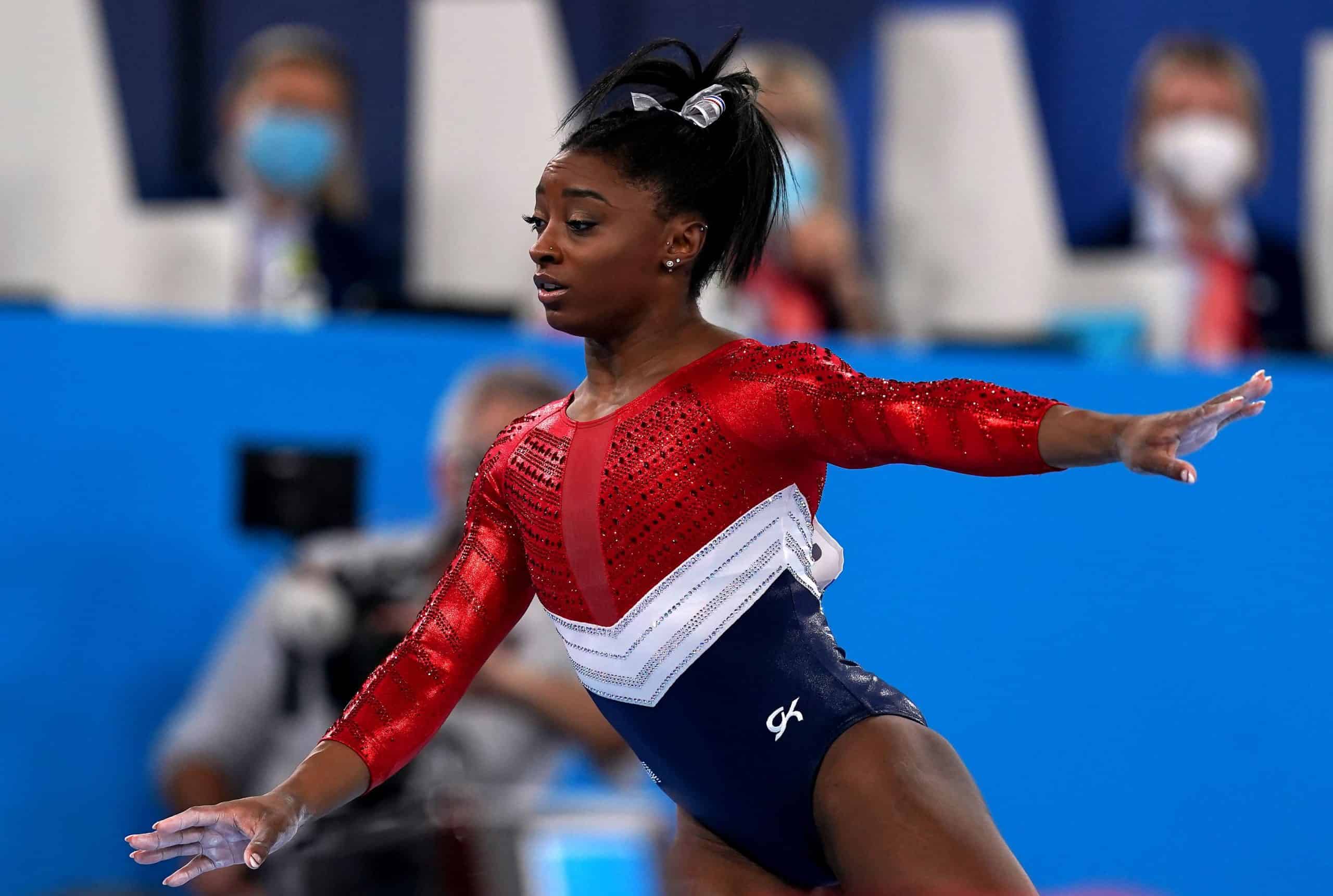 Simone Biles praised for speaking out about mental health struggles