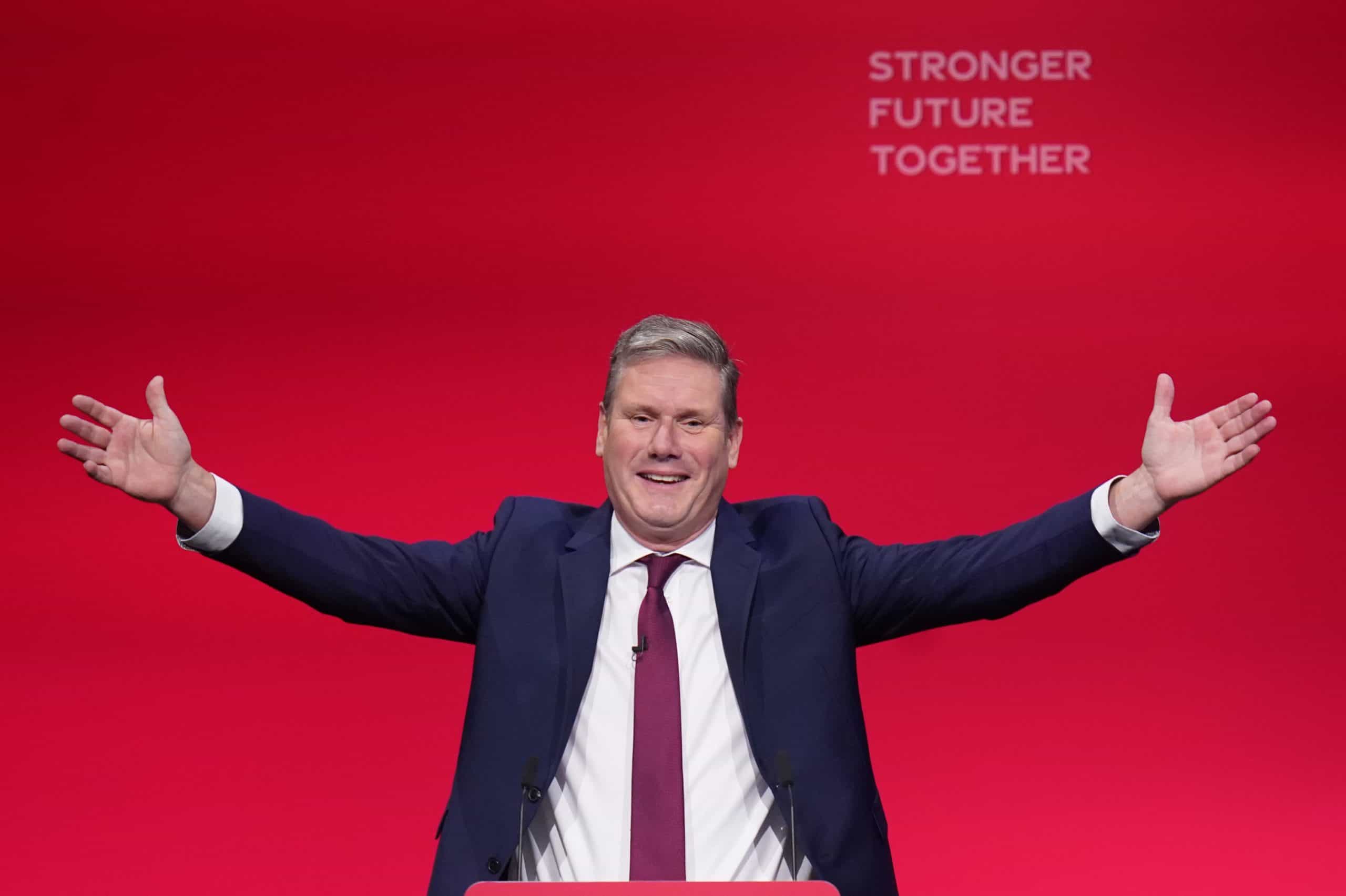 Starmer shrugs off hecklers, takes on ‘trivial’ Tories in conference speech