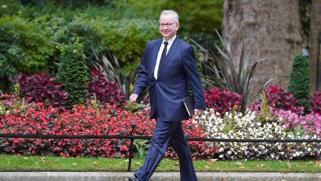 Almost half of Boris's new are Oxbridge alumni