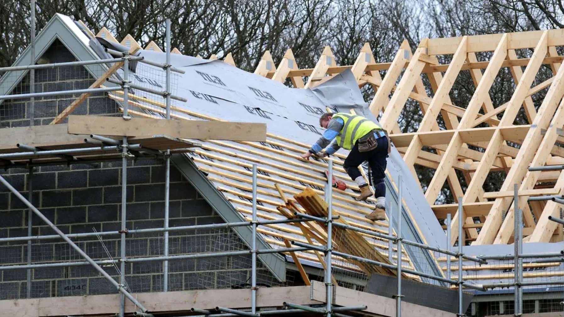 Builders forced to down tools as Brexit bites again