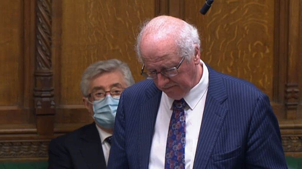 Heartbreaking: MP breaks down in the Commons during drinks party debate