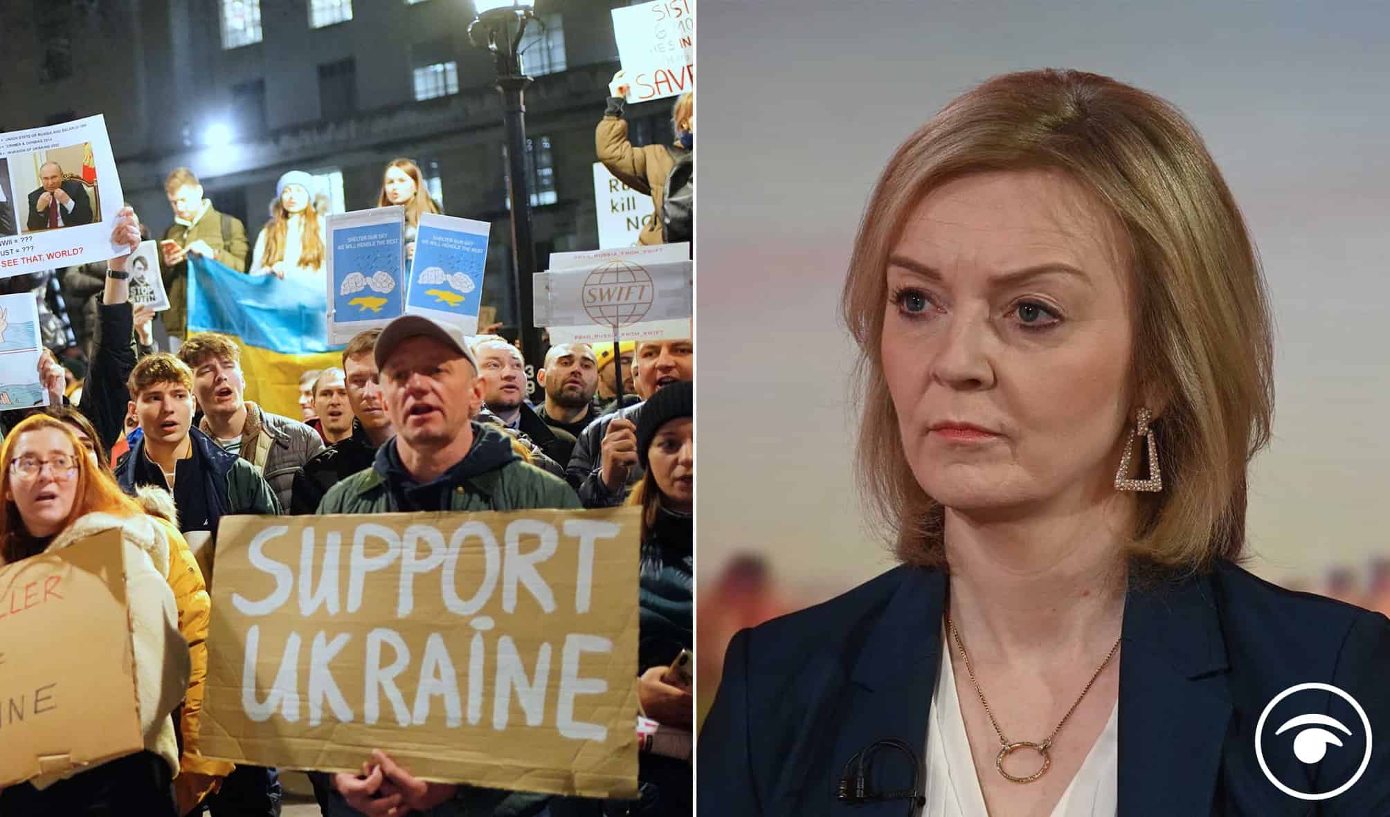 Truss lampooned for ANOTHER cringe photo opp as her plea to fight in Ukraine is illegal