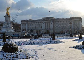 Snow London