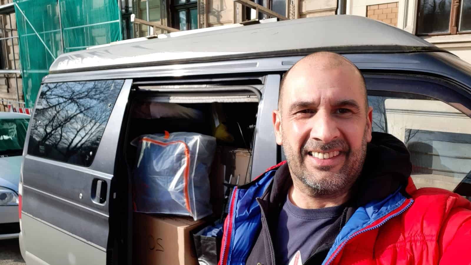 Businessman driving to Ukraine with medical supplies plans to house refugees