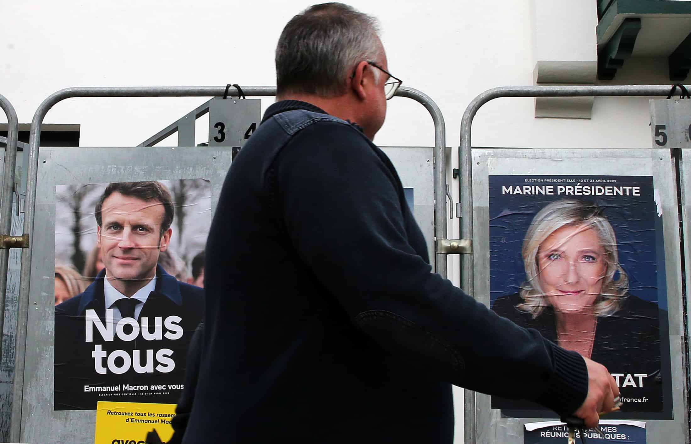 Macron set for re-election as poll lead over Le Pen grows