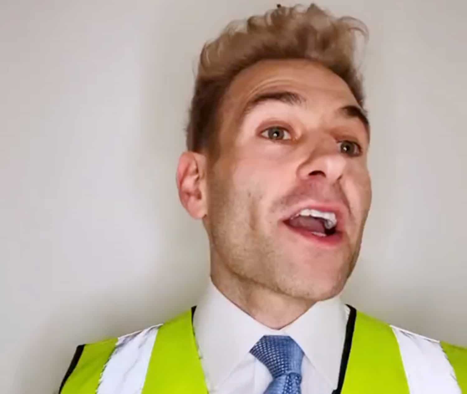 Comedian slams new immigration proposals in hilarious viral vid