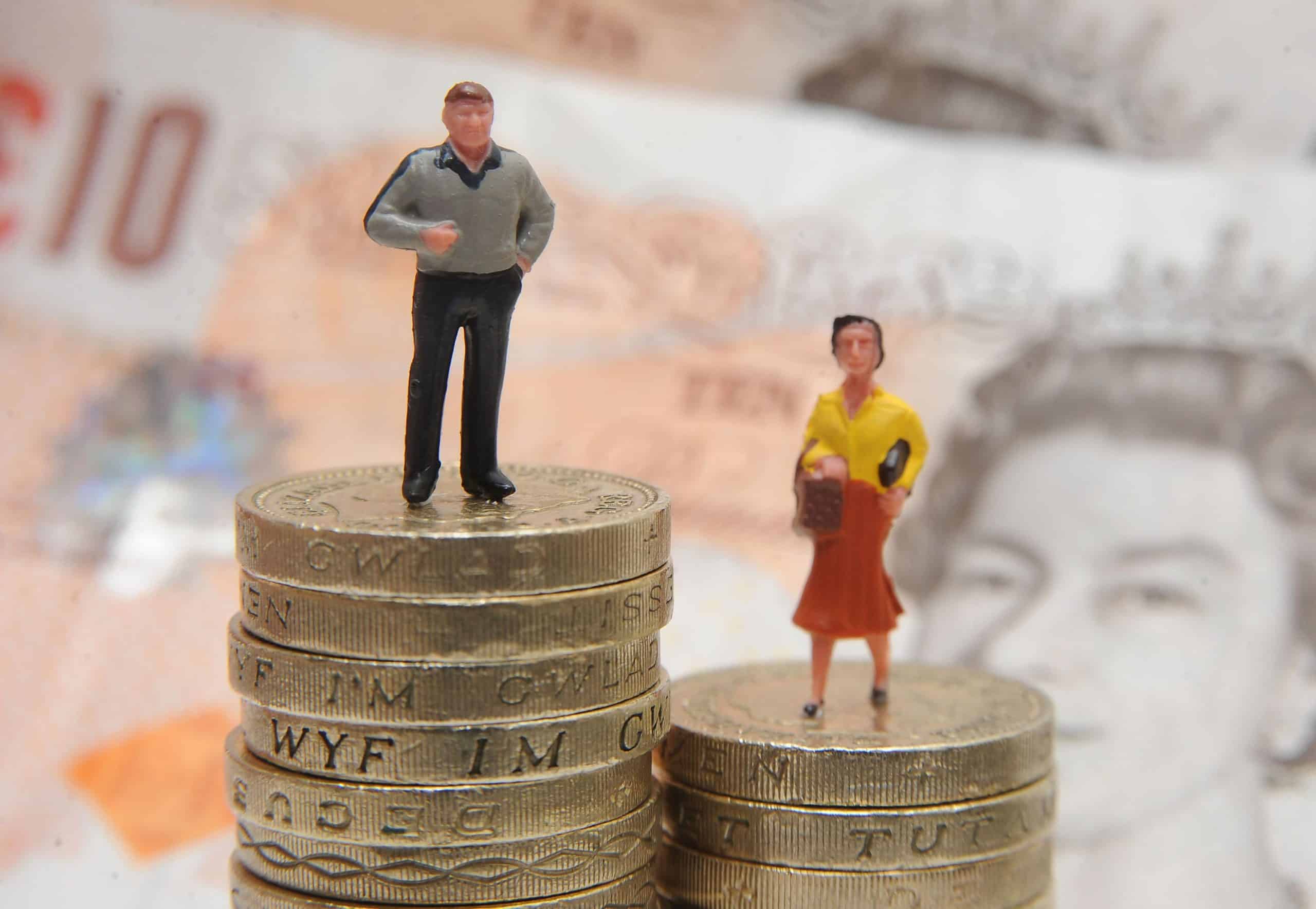 EasyJet among worst offenders as UK gender pay gap revealed
