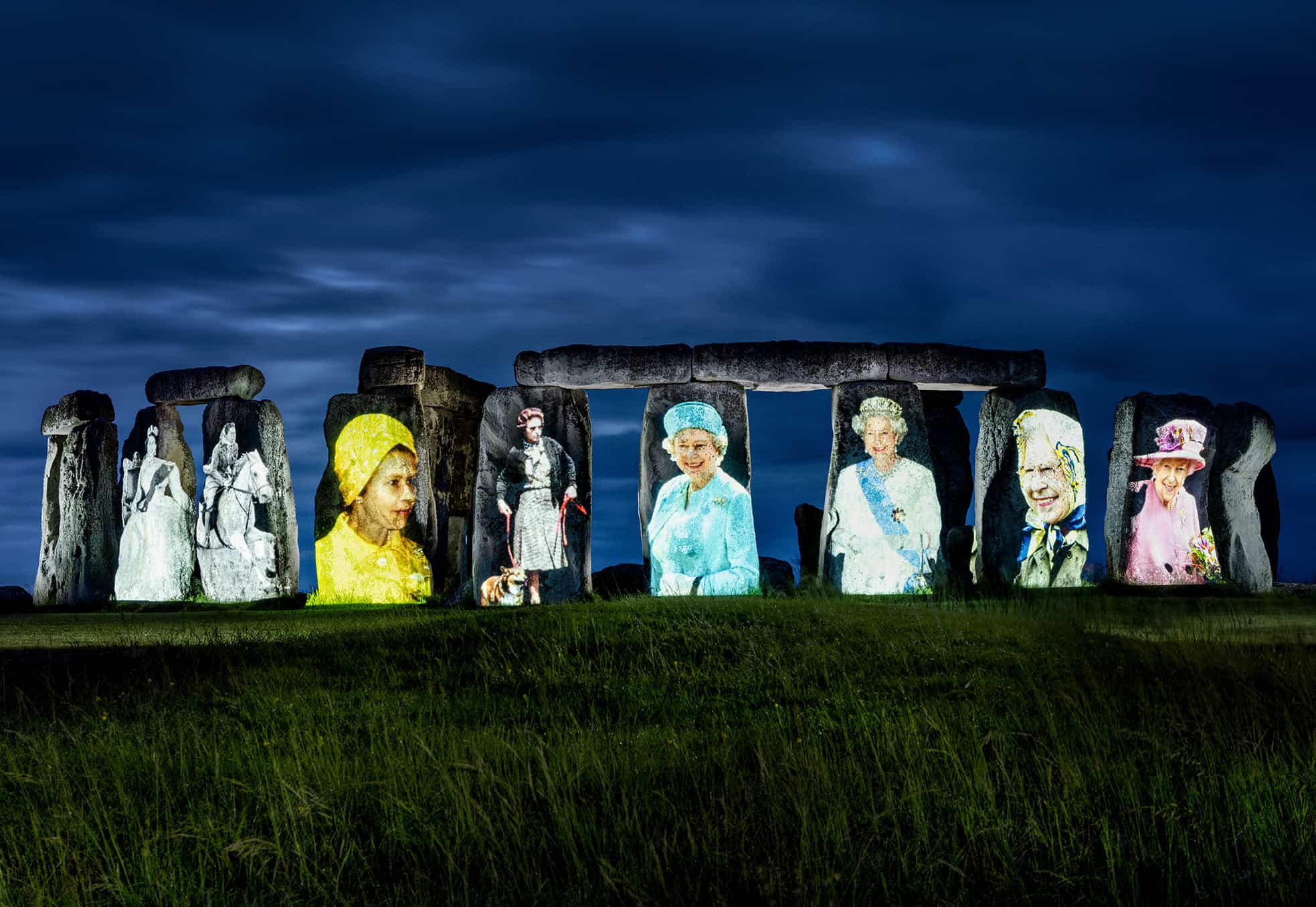 Potraits of the Queen cover Stonehenge leaving people confused