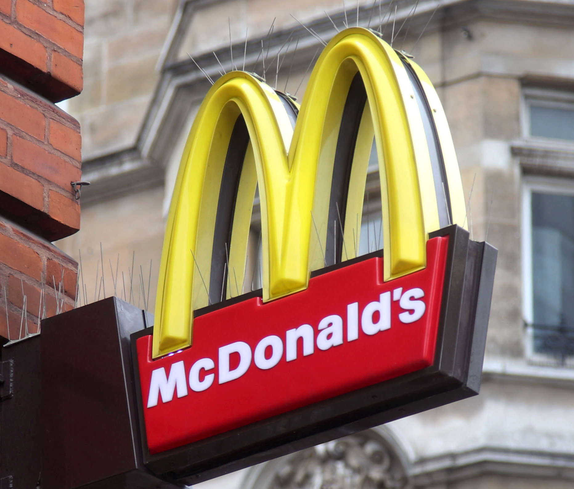 McDonald’s to pay France huge sum in tax fraud case