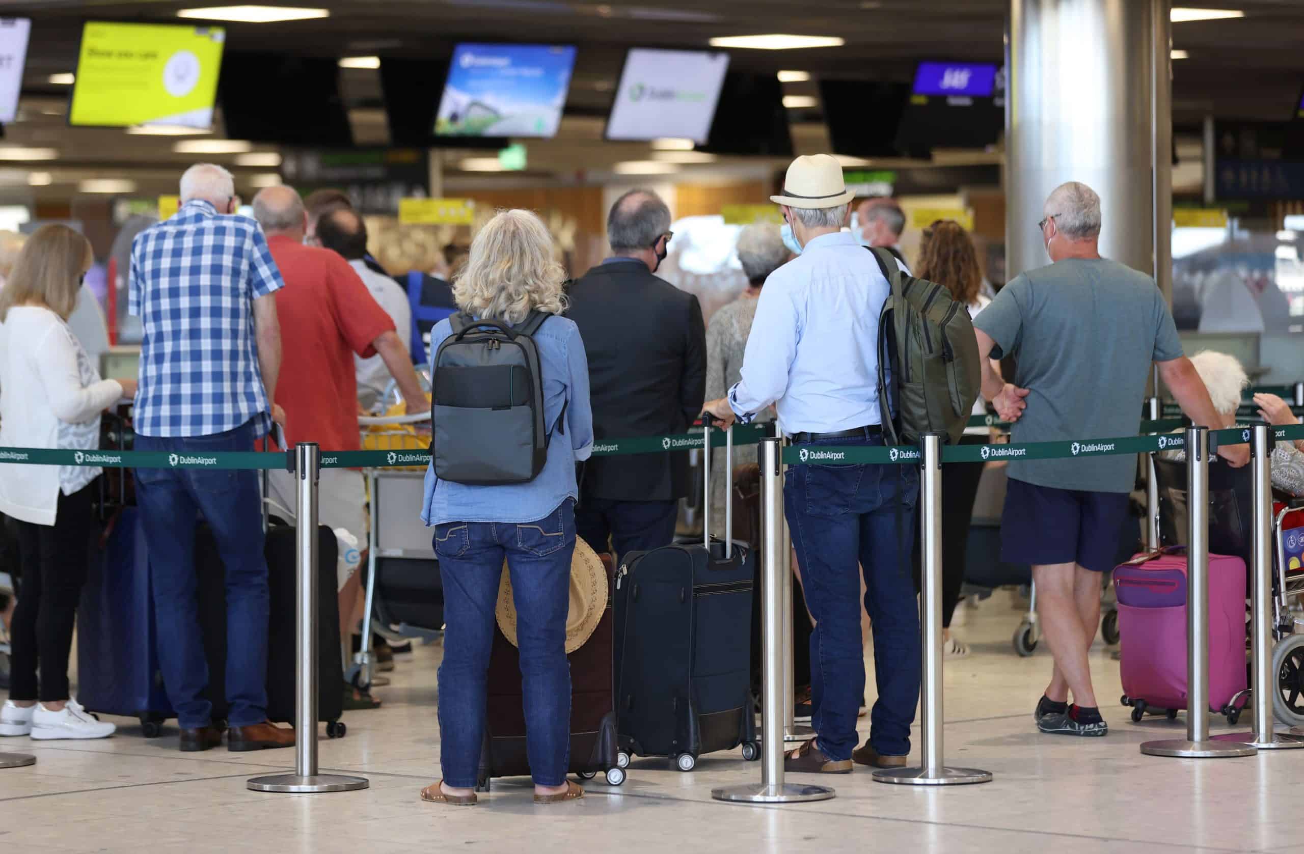 Irish passport holders sail through as Brits left fuming in huge queues in Spain