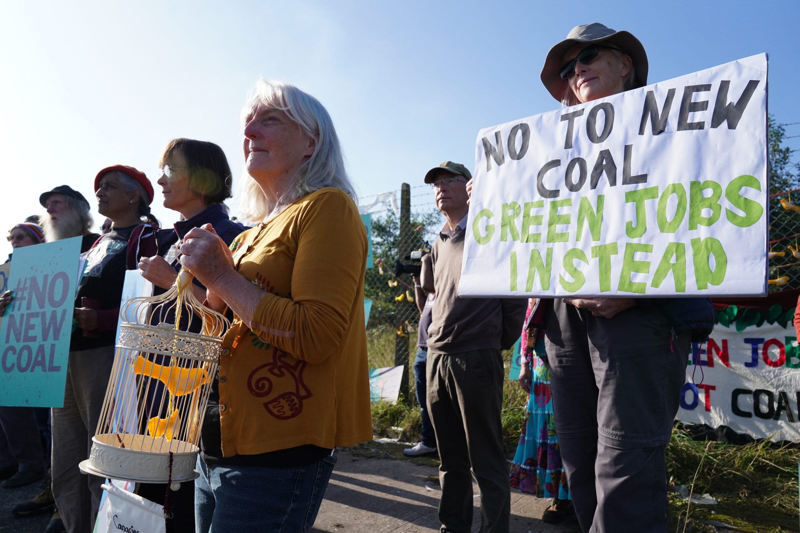 New coal mine would be ‘monumental mistake’ that ‘epitomises climate hypocrisy’