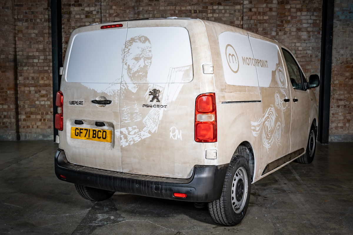 Mesmerizing video shows incredible transformation of dirty van into motoring masterpiece