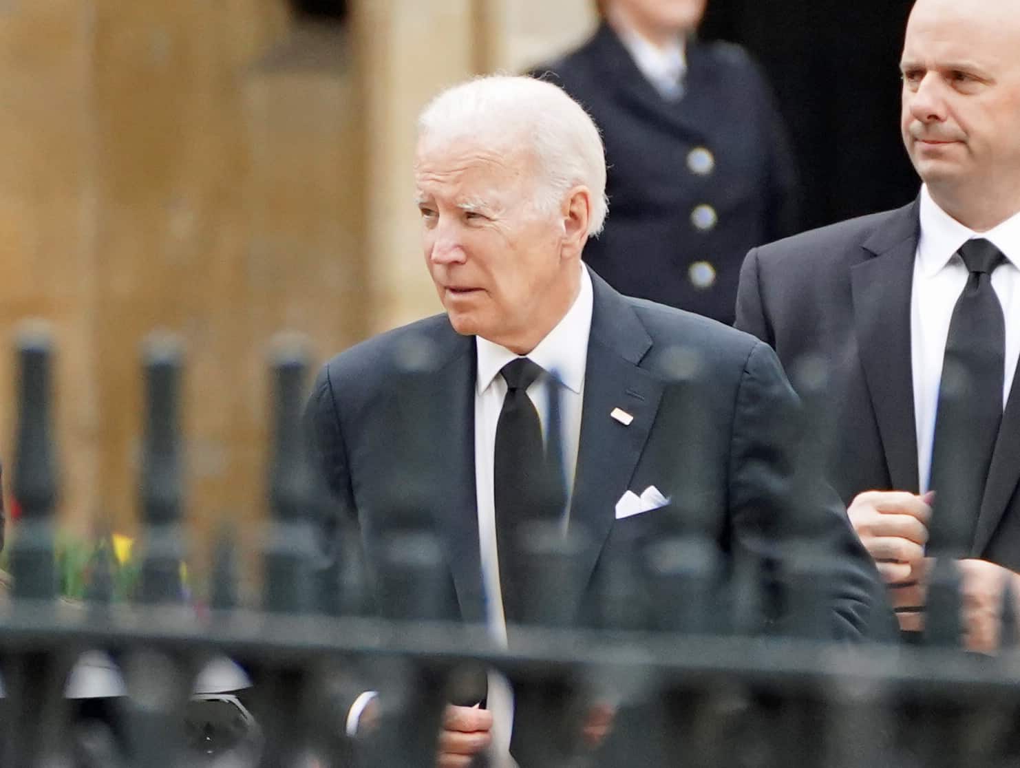Biden slams ‘trickle-down economics’ as Truss plans to lift bankers’ bonus cap