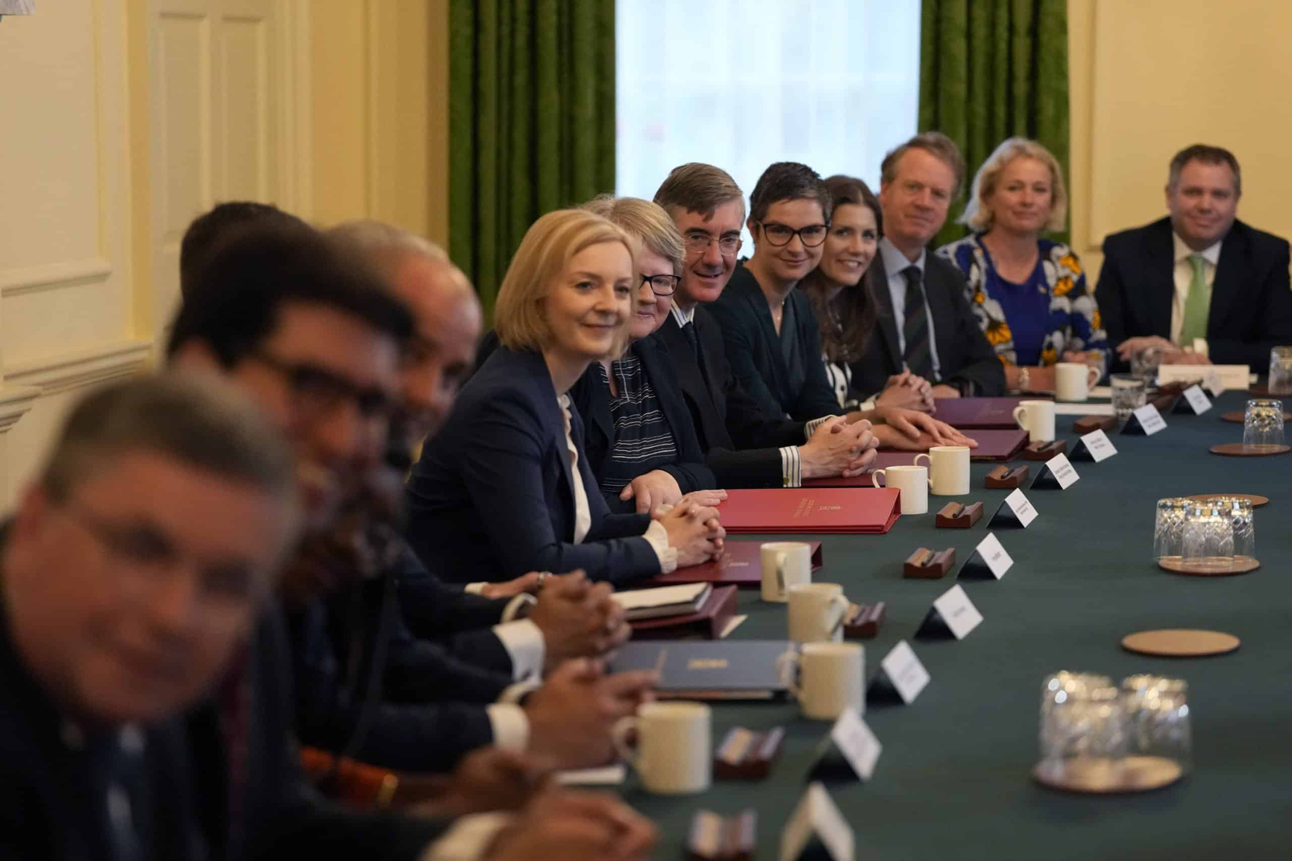 Cabinet reshuffle pictures corrupted by Twitter in the best possible way