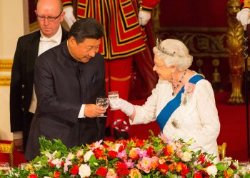 Chinese president Xi Jinping with the Queen at a state banquet at Buckingham Palace in 2015 (Dominic Lipinski/PA)