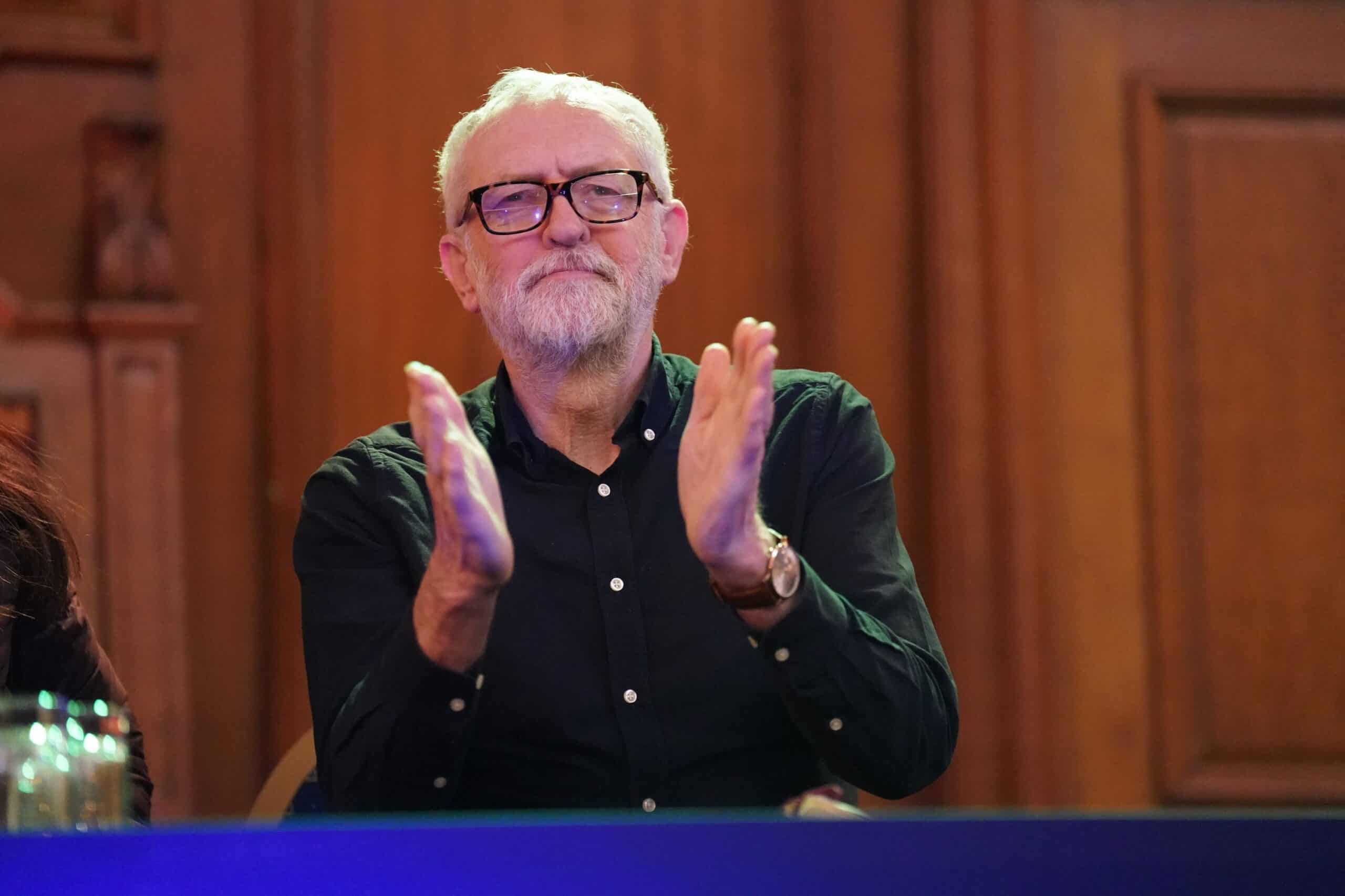 Chatbot infuriates right-wingers after it shows appreciation for Jeremy Corbyn’s genius
