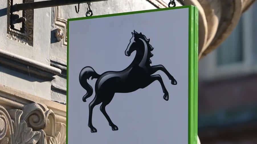 Borrowers face £360 monthly mortgage jump as Lloyds braces for loan losses
