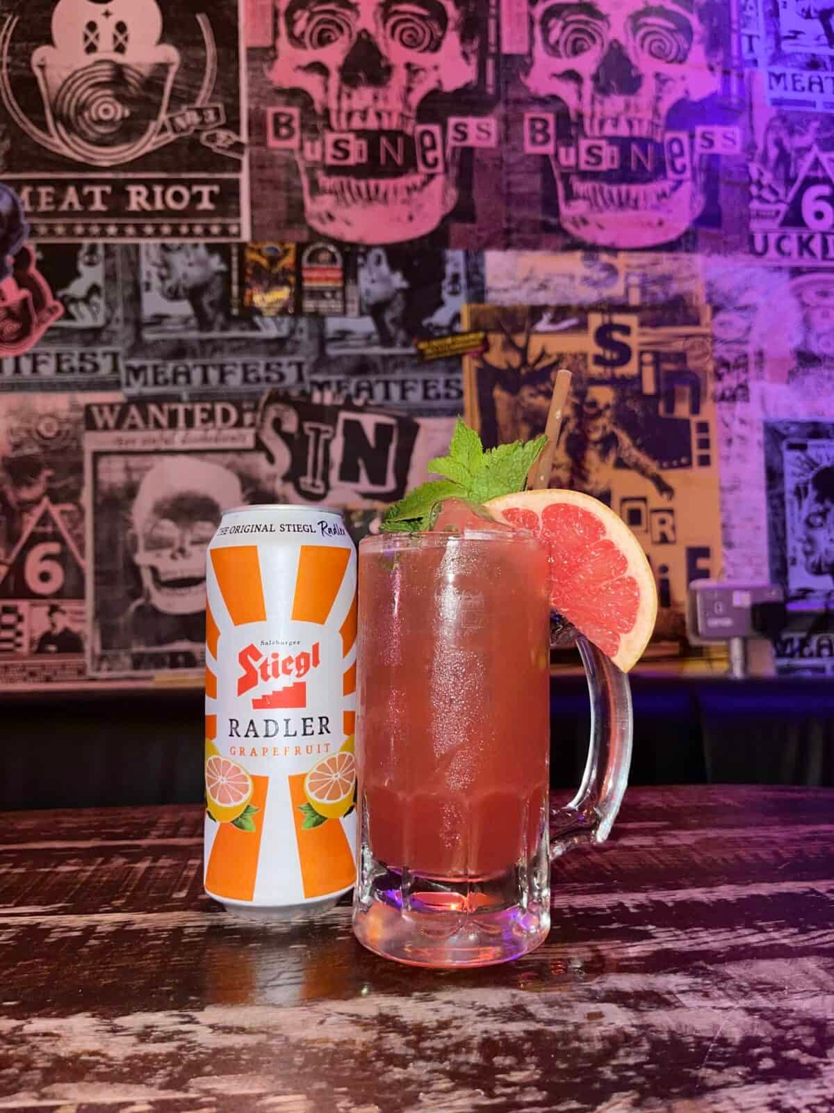 Cocktail Recipe Grapefruit Breeze Fizz