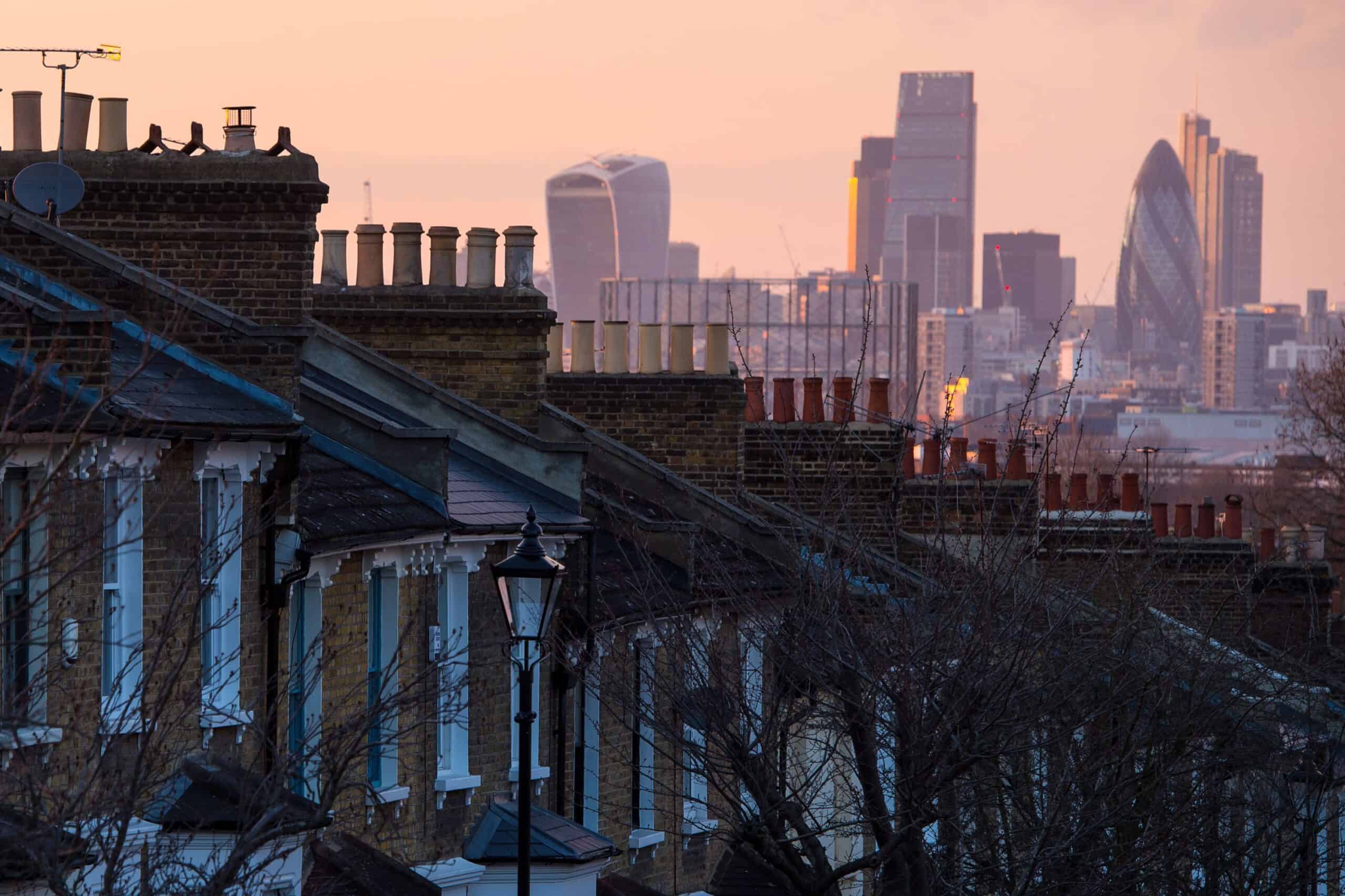 Average rent in London set to soar to £2,700 a month