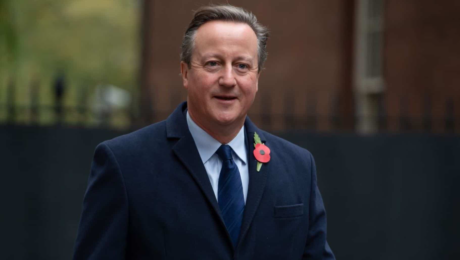 David Cameron to be new foreign secretary