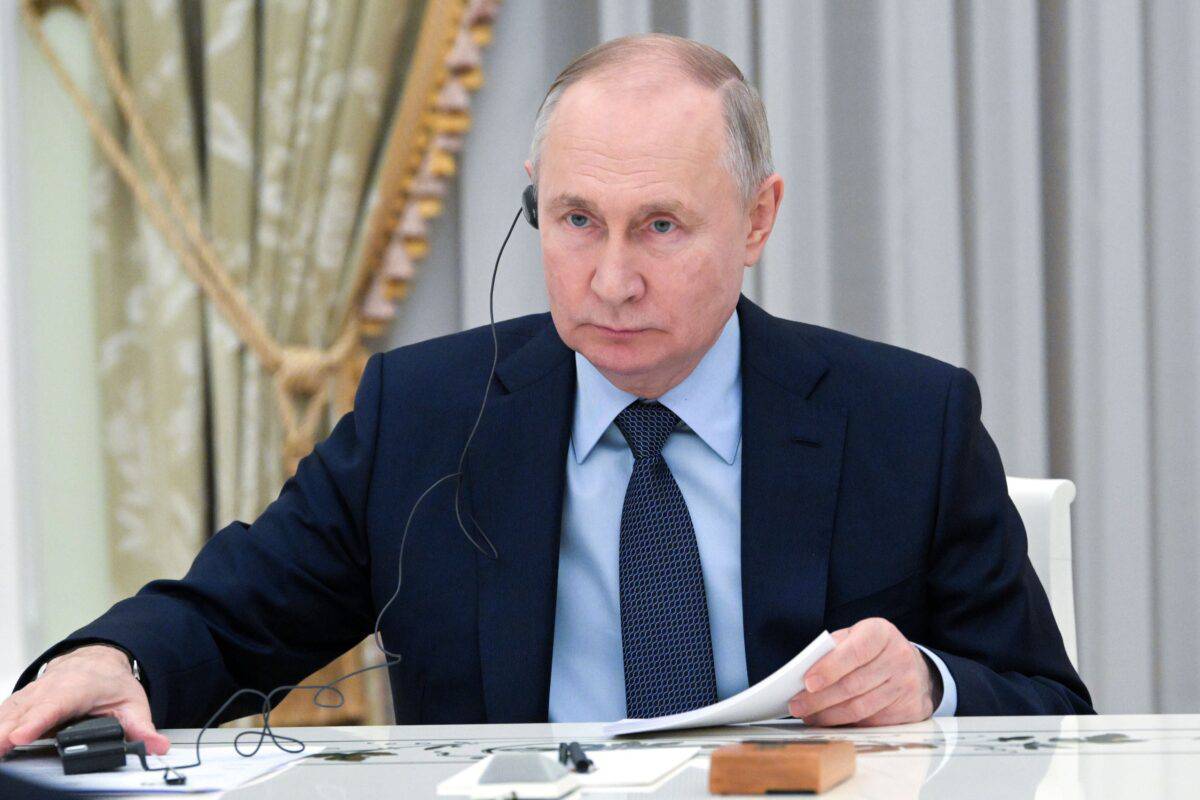 Sputnik, Kremlin Pool Photo via AP