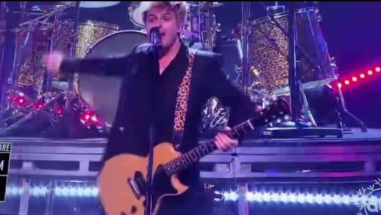 Green Day change 'American Idiot' lyrics to rip Trump sending MAGA