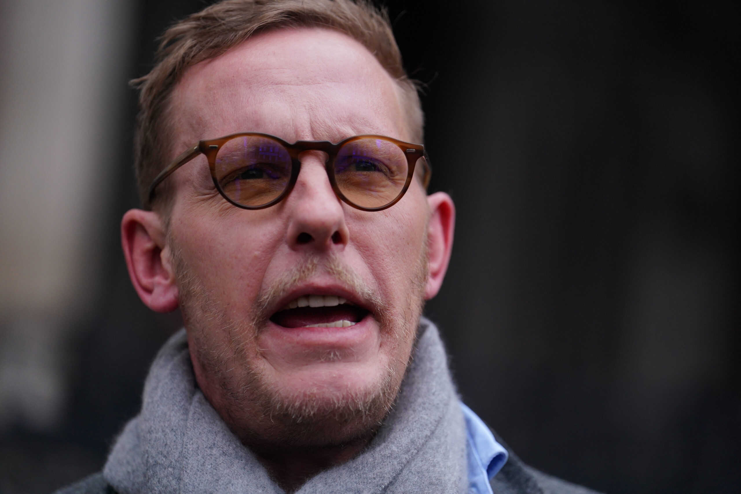 Laurence Fox performed the Haka in court… twice