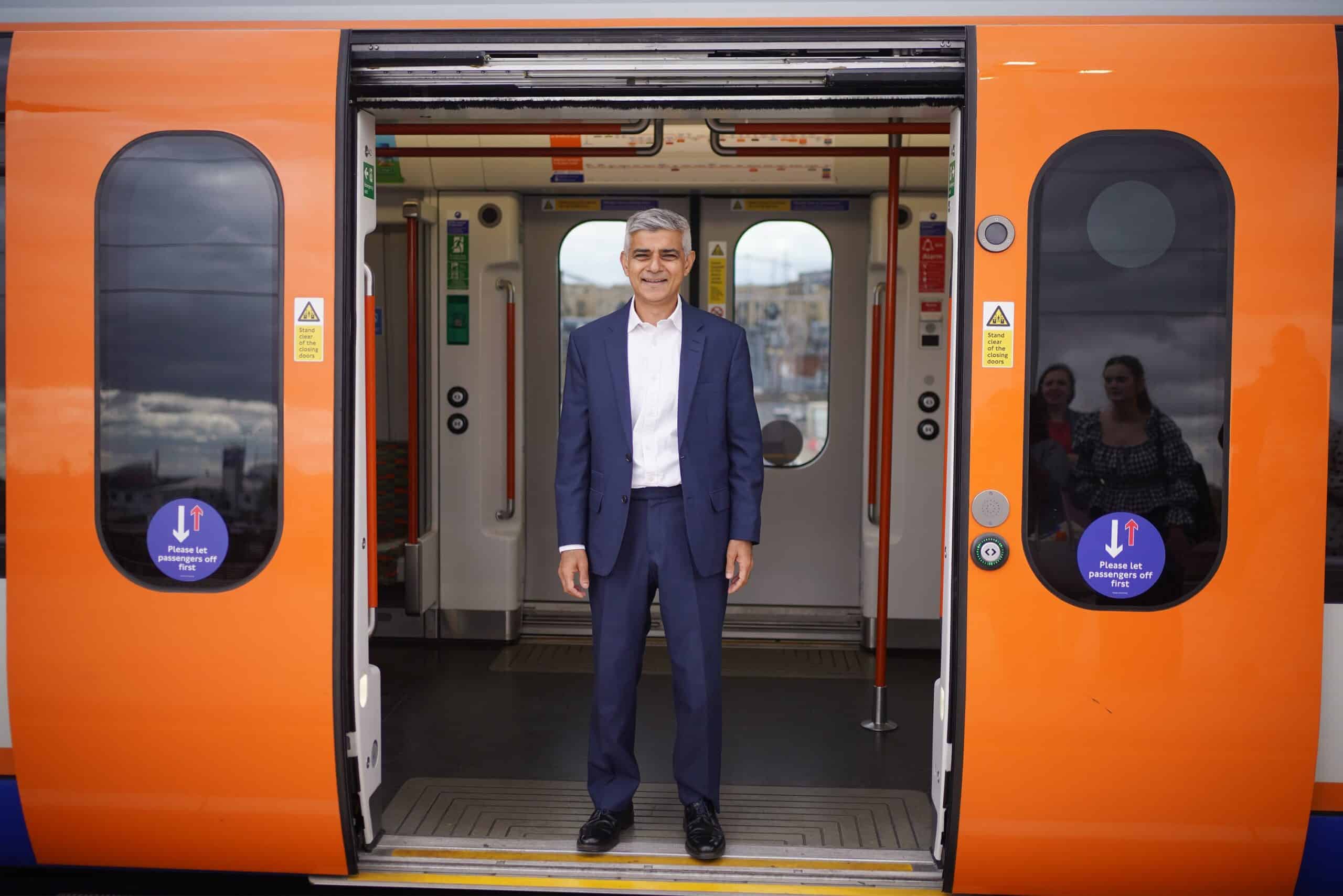 Right-wingers in total meltdown over new Overground line names