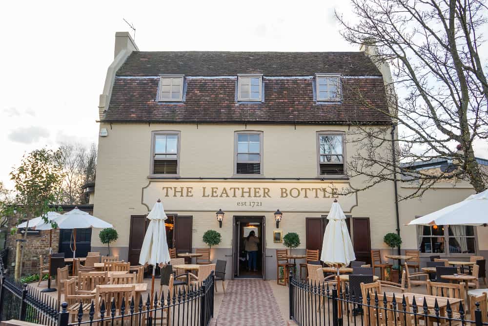 Earlsfield pub The Leather Bottle reopens